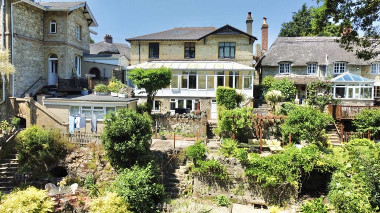 Property Image 0 Property Image 0