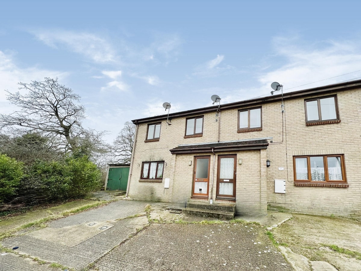 2 bedroom property for sale, Harris Road, Newport - 22953068 - TAUK
