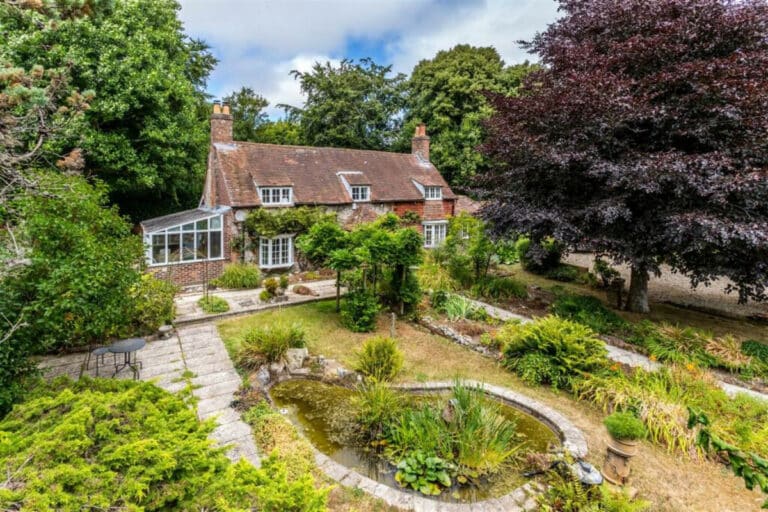 Property Image 0 Property Image 0