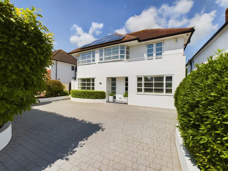 Property Image 0