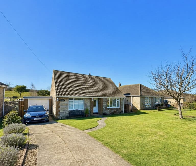 Property Image 0 Property Image 0