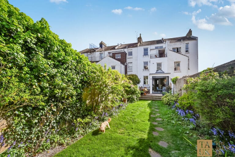 Property Image 0