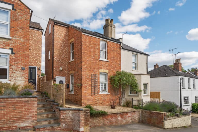 Property Image 0