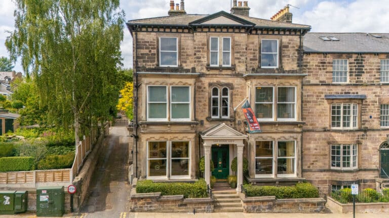 Property Image 0 Property Image 0