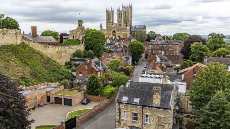 Property Image 0