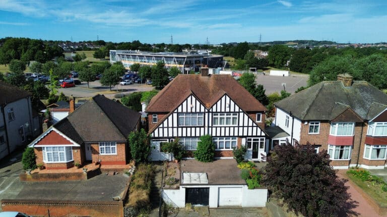 Property Image 0