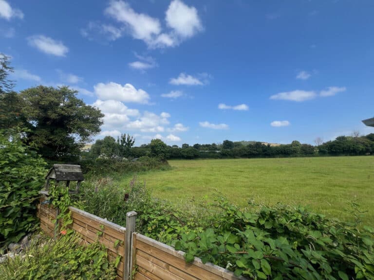 Property Image 0 Property Image 0