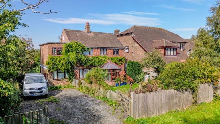 Property Image 0