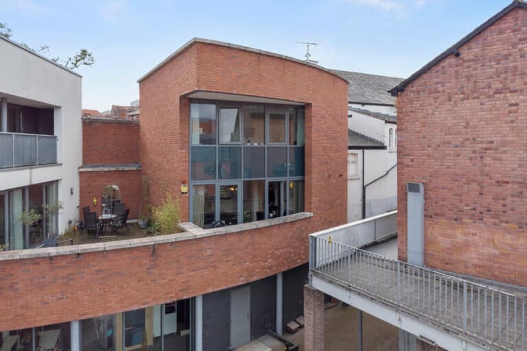 Property Image 0