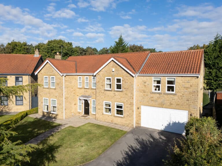 Property Image 0 Property Image 0