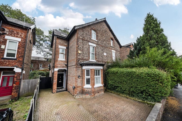 Property Image 0 Property Image 0