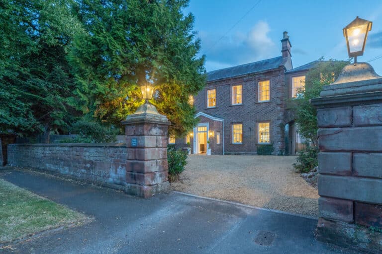 Property Image 0
