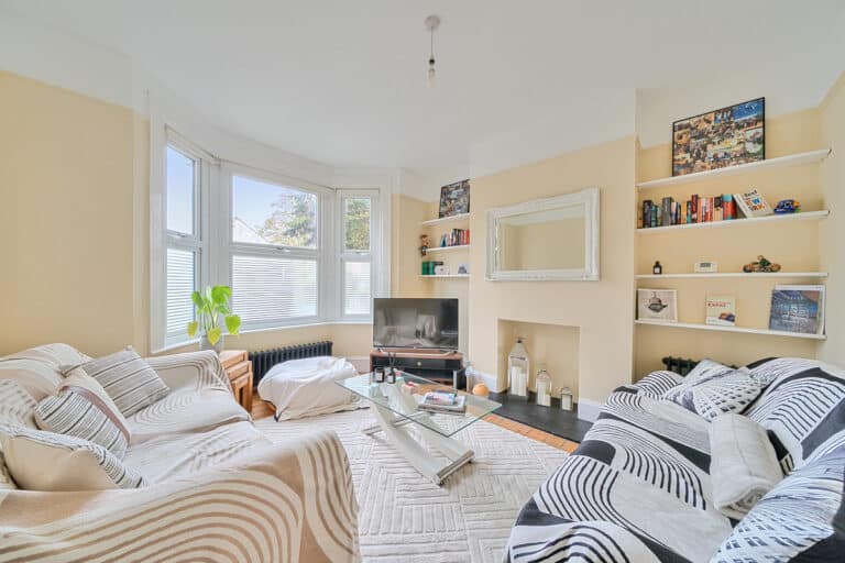 Property Image 0 Property Image 0