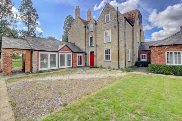 Property Image 0