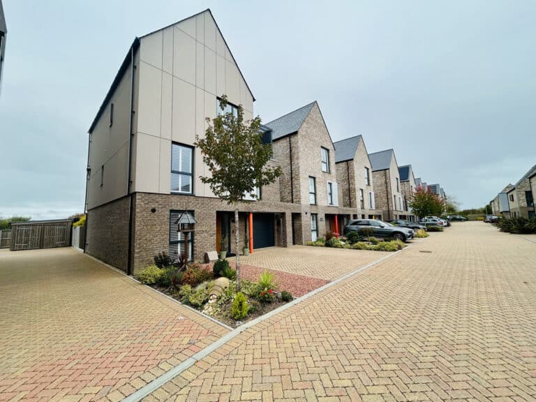 Property Image 0 Property Image 0
