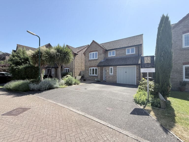 Property Image 0 Property Image 0