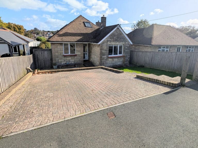 Property Image 0 Property Image 0