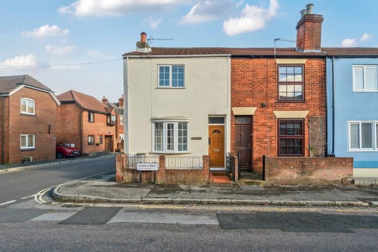 Property Image 0