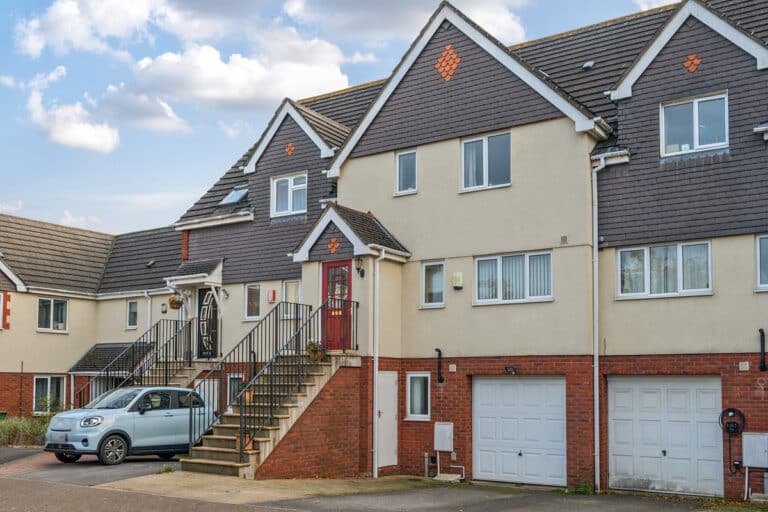 Property Image 0