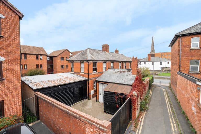 Property Image 0