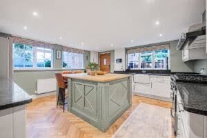 High Street, Lingfield, RH7