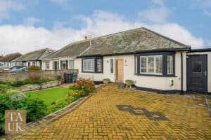 Penrhyn Avenue, Rhos On Sea, LL28