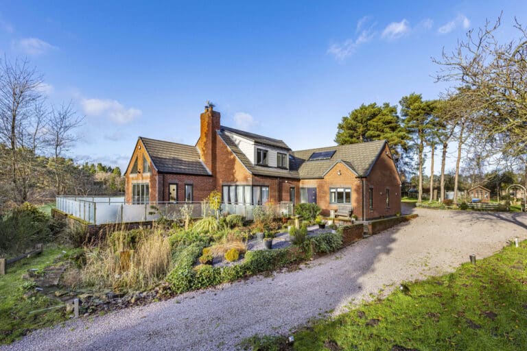 Property Image 0 Property Image 0