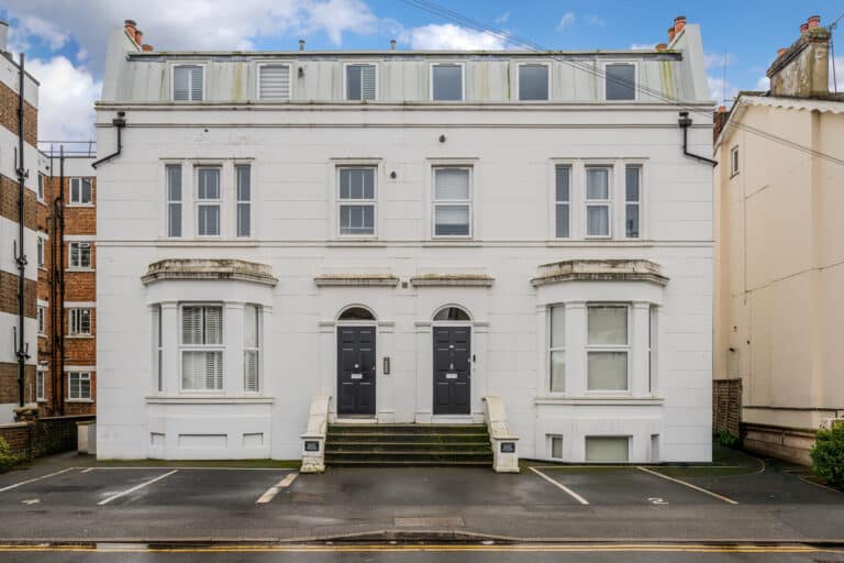 Property Image 0