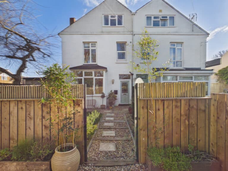 Property Image 0 Property Image 0
