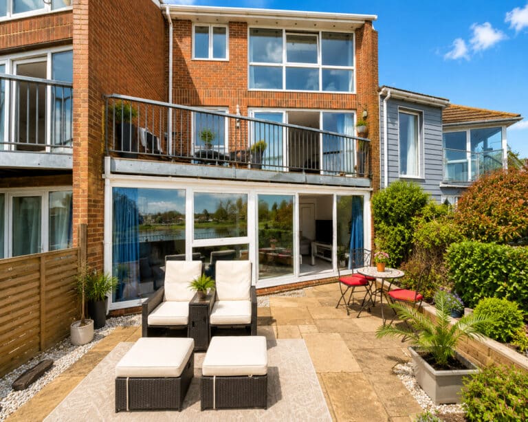 Property Image 0 Property Image 0