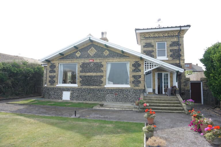 Property Image 0 Property Image 0