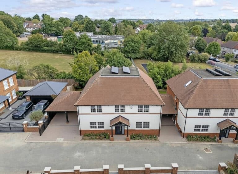Property Image 0