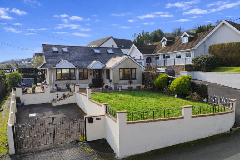 Property Image 0