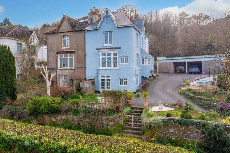 Property Image 0
