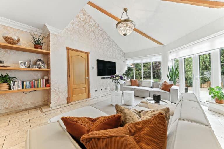 Property Image 0 Property Image 0