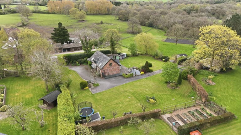 Property Image 0 Property Image 0