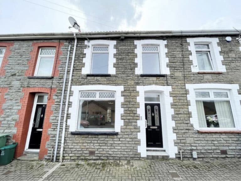 Property Image 0
