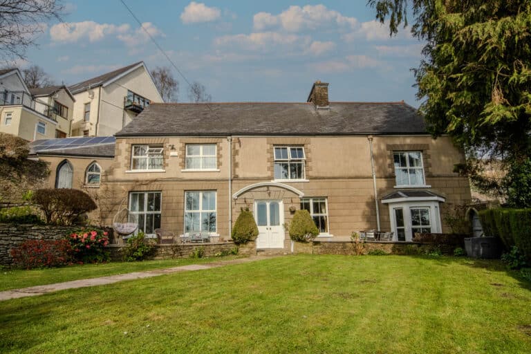 Property Image 0