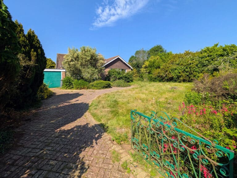 Property Image 0 Property Image 0