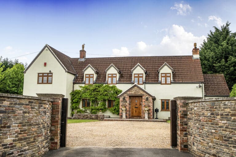 Property Image 0 Property Image 0
