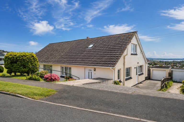 Property Image 0