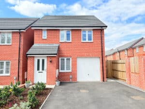 Heol Y Wiwer Goch, Pontyclun, CF72