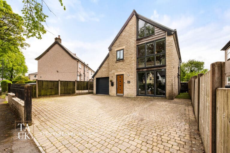 Property Image 0 Property Image 0