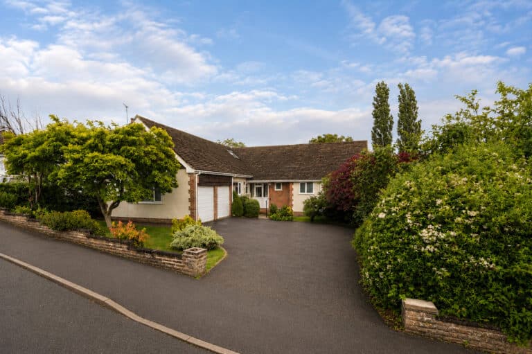 Property Image 0 Property Image 0