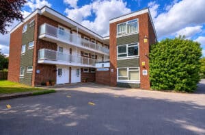 Barnfield Road, Crawley, RH10
