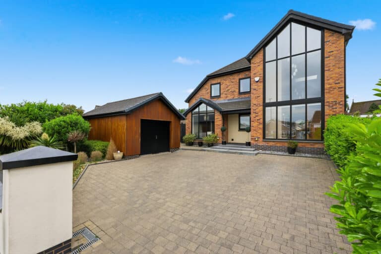 Property Image 0 Property Image 0