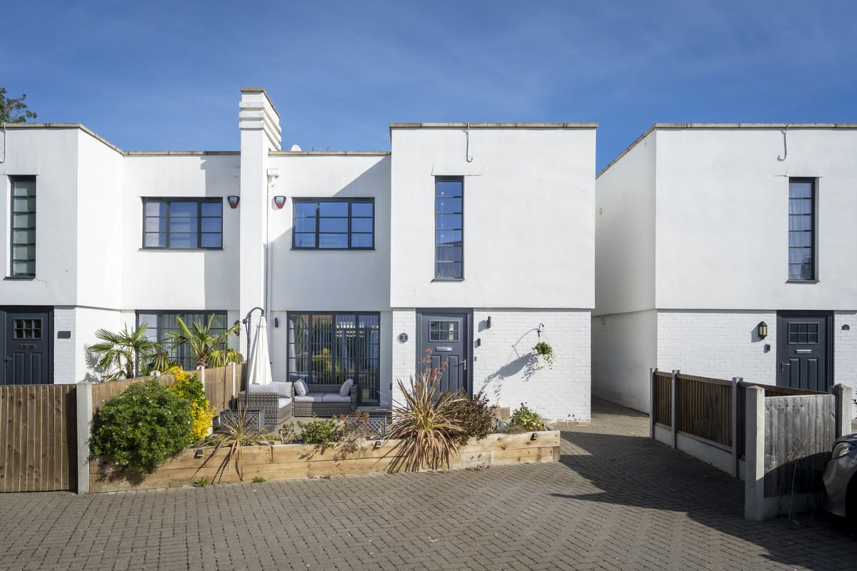 3 bedroom property for sale, Lyons Square, Witham - 26229243 - TAUK